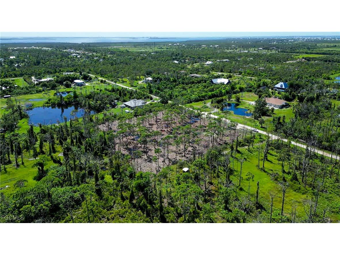 4290 Cedar Street Saint James City FL 33956 2025003847 image5