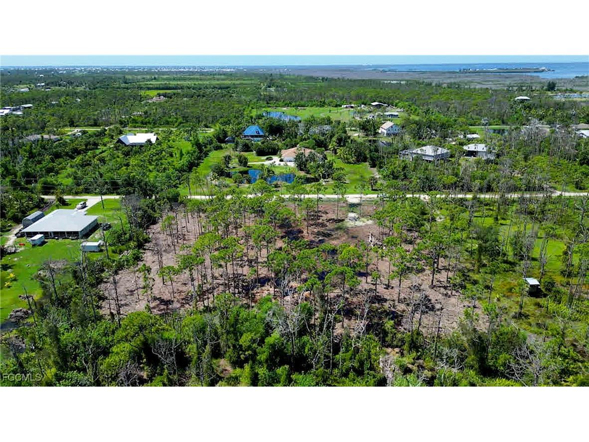 4290 Cedar Street Saint James City FL 33956 2025003847 image7