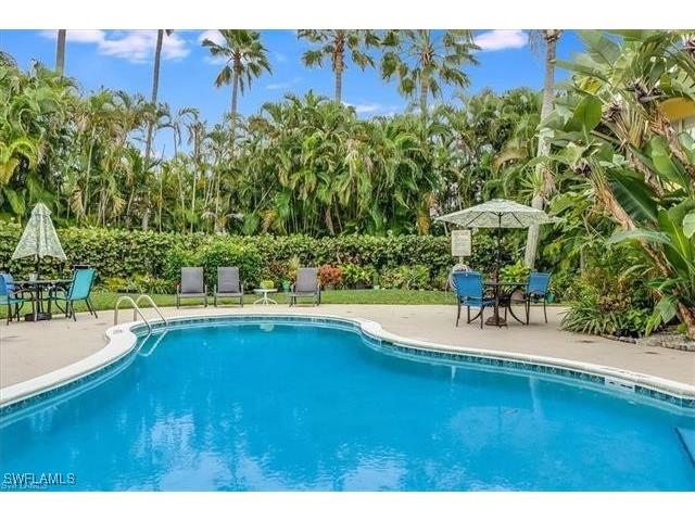 4290 Gulfstream Drive #4 Naples FL 34112 225083079 image1