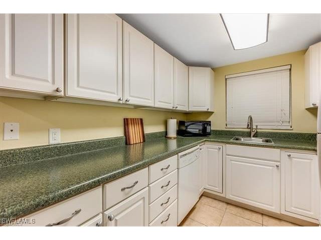 4290 Gulfstream Drive #4 Naples FL 34112 225083079 image14