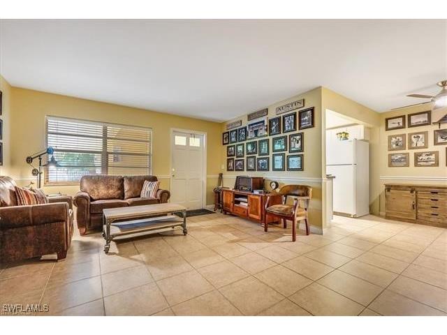 4290 Gulfstream Drive #4 Naples FL 34112 225083079 image8