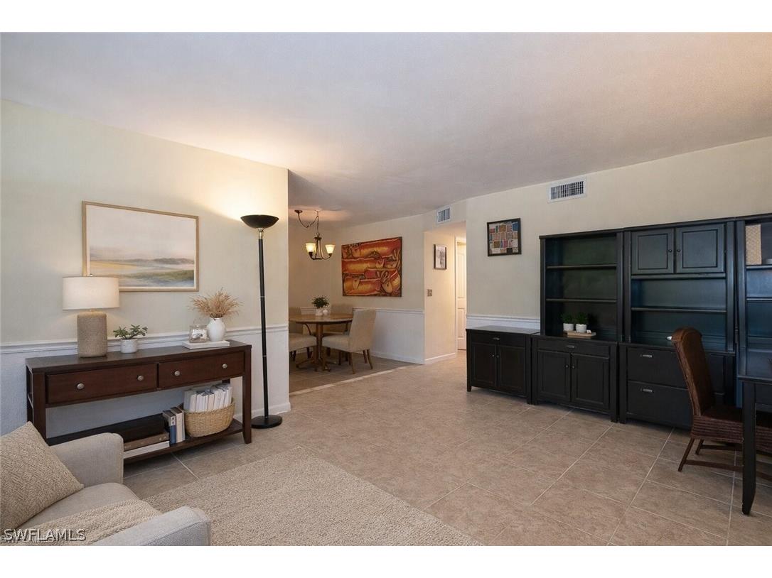 4290 Gulfstream Drive #5 Naples FL 34112 226005331 image4