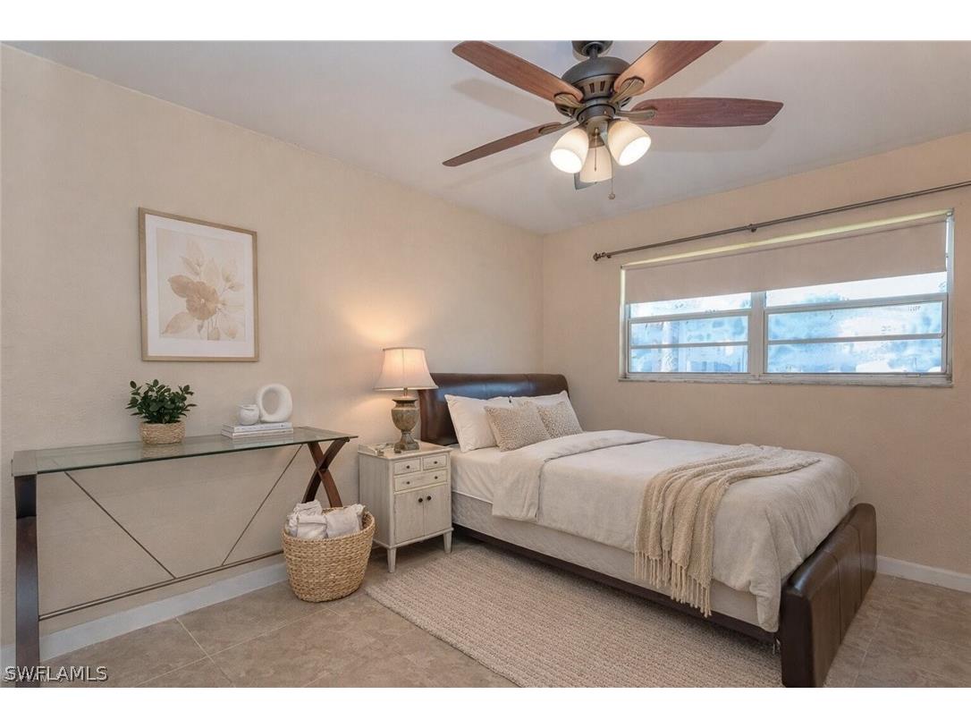 4290 Gulfstream Drive #5 Naples FL 34112 226005331 image9