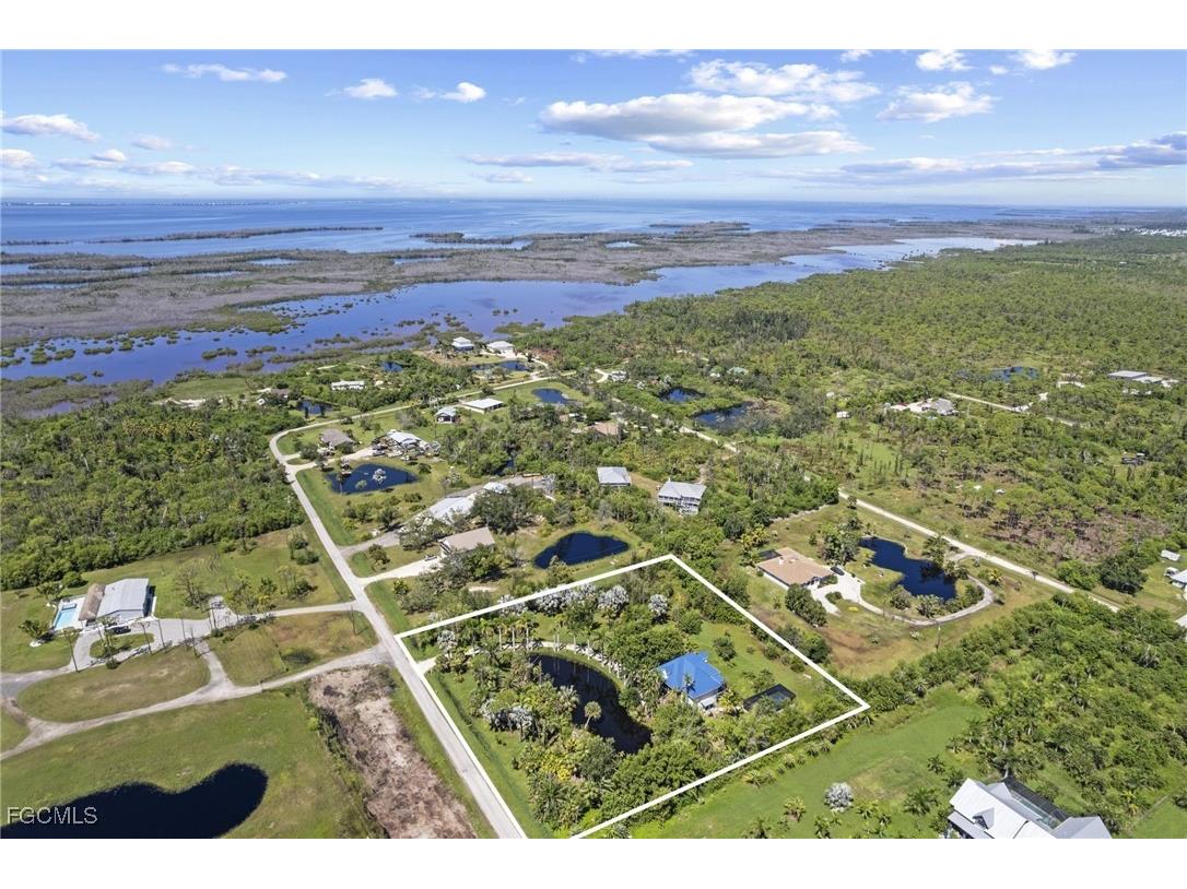 4290 Sunshine Boulevard Saint James City FL 33956 2025026370 image32