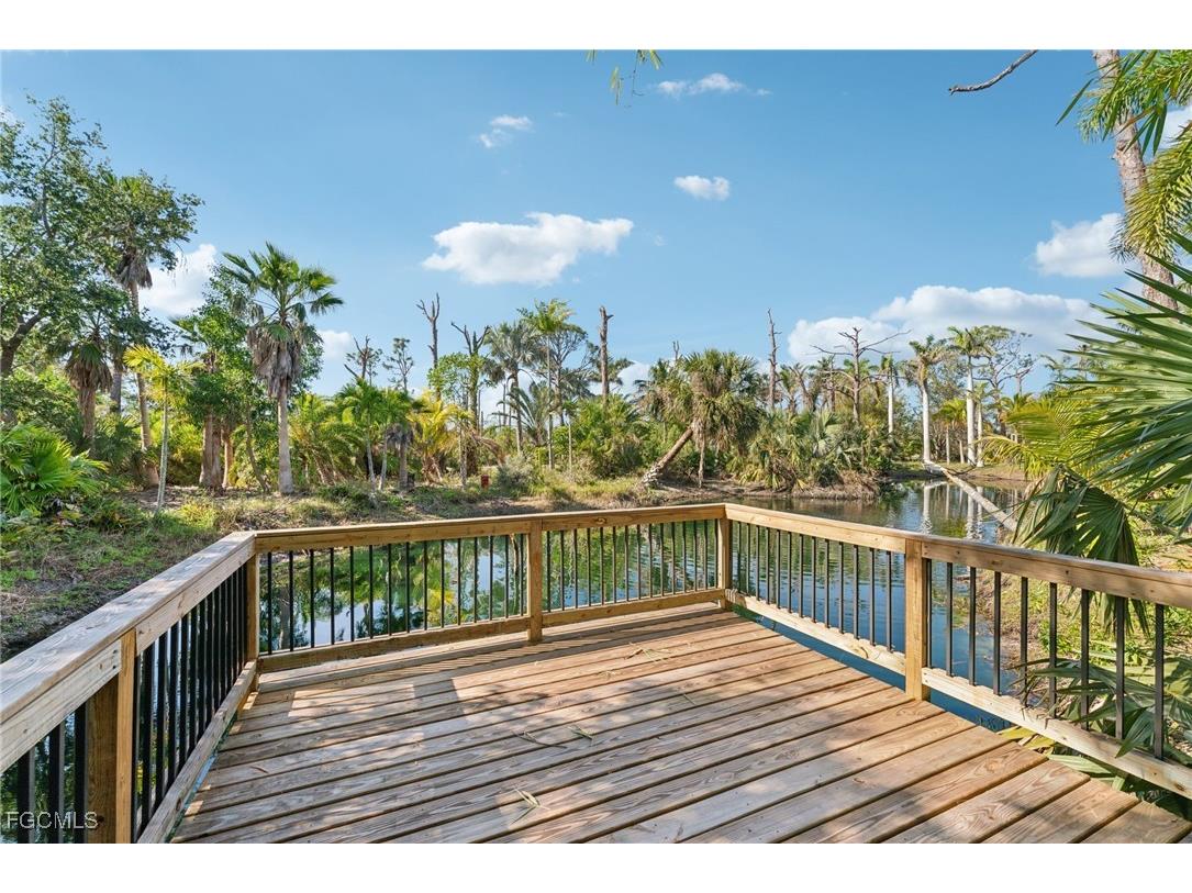 4290 Sunshine Boulevard Saint James City FL 33956 2025026370 image4