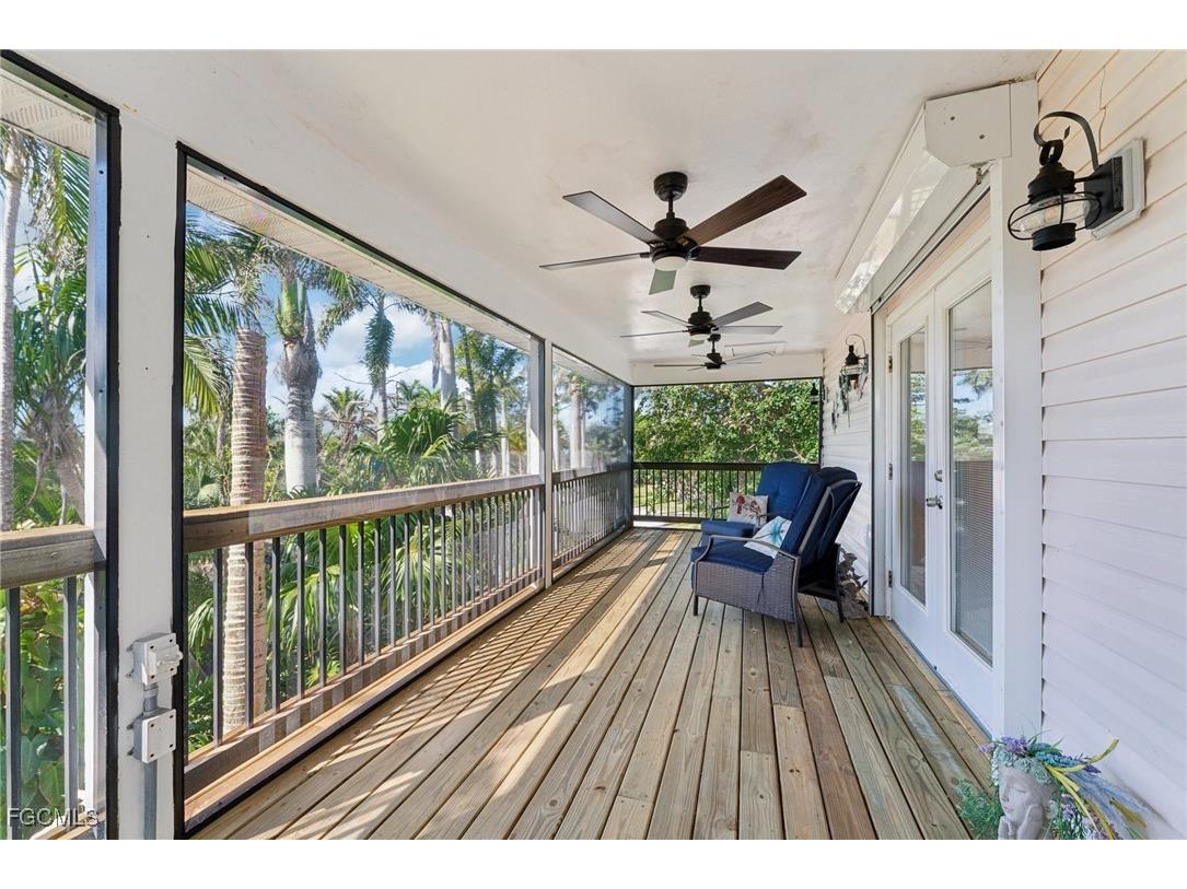 4290 Sunshine Boulevard Saint James City FL 33956 2025026370 image6