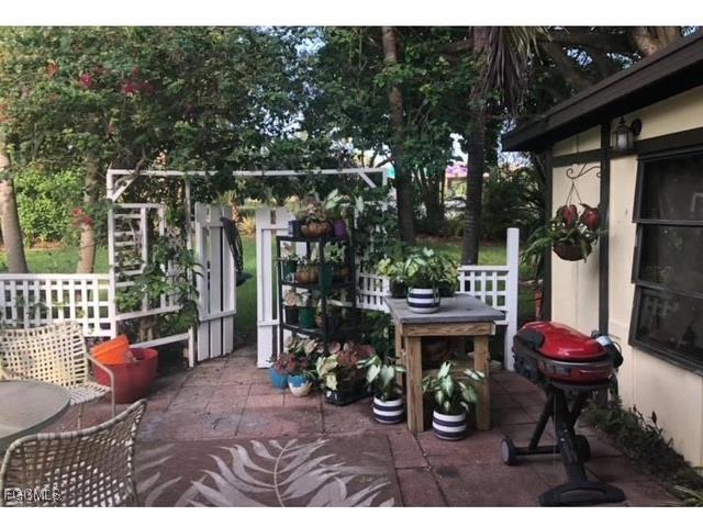 4293 Island Circle #4 Fort Myers FL 33919 2025020786 image13