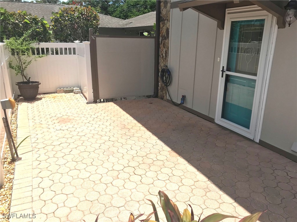 4295 Island Circle #2 Fort Myers FL 33919 225059622 image2