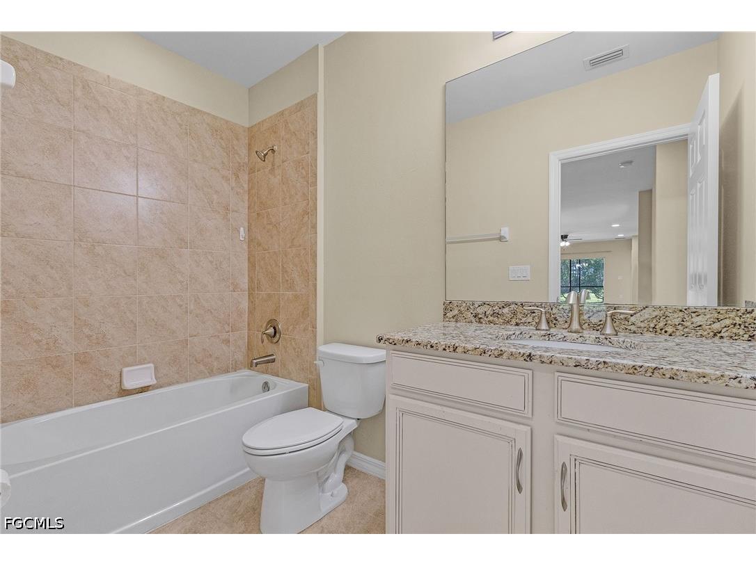 4298 Dutchess Park Road Fort Myers FL 33916 2026020295 image16