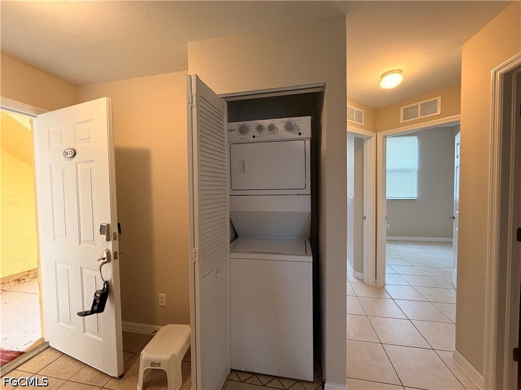 4299 Bellasol Circle #2613 Fort Myers FL 33916 2026020991 image3