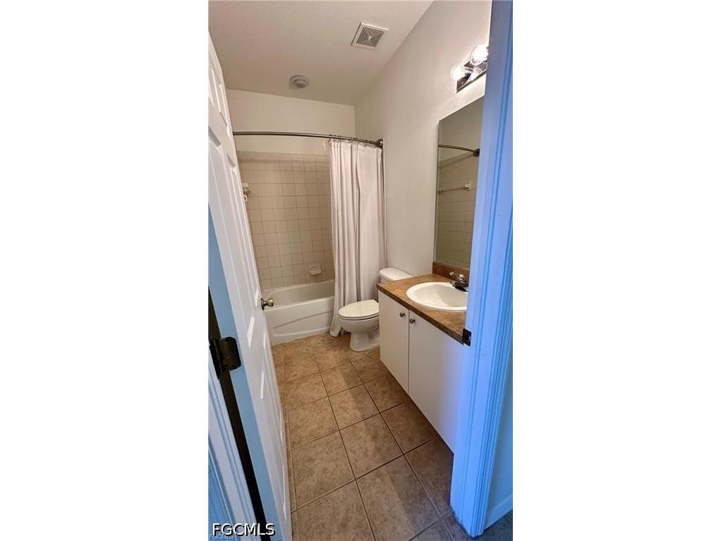 4299 Bellasol Circle #2621 Fort Myers FL 33916 2026025271 image12