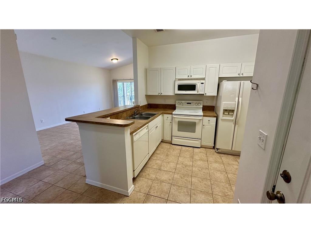 4299 Bellasol Circle #2621 Fort Myers FL 33916 2026025271 image14