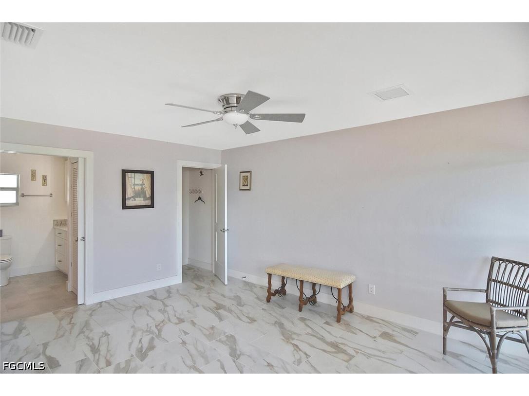 4299 Island Circle #4 Fort Myers FL 33919 2026005149 image10