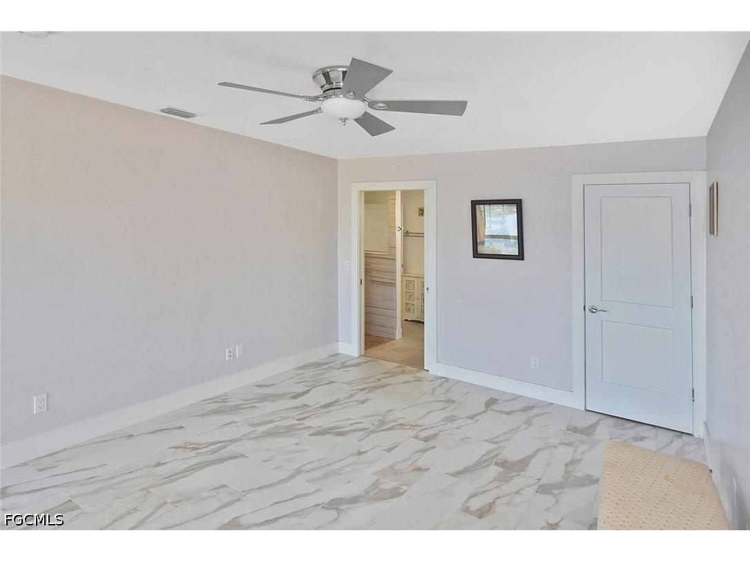 4299 Island Circle #4 Fort Myers FL 33919 2026005149 image11