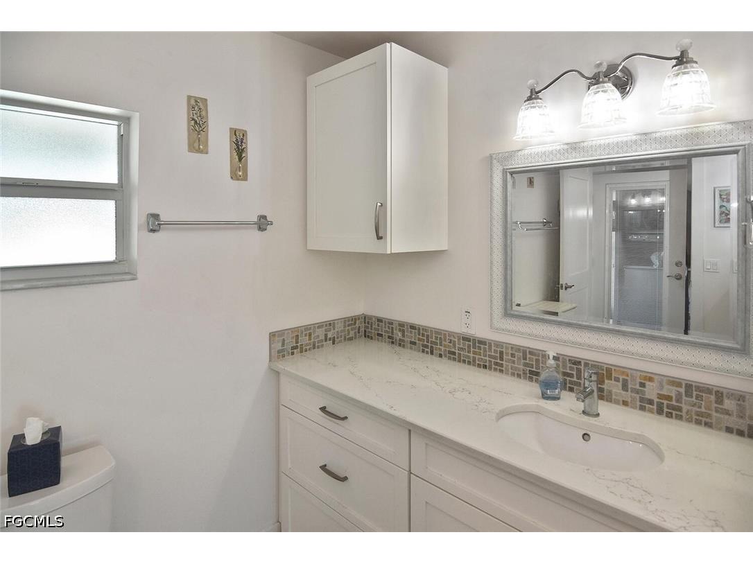 4299 Island Circle #4 Fort Myers FL 33919 2026005149 image13