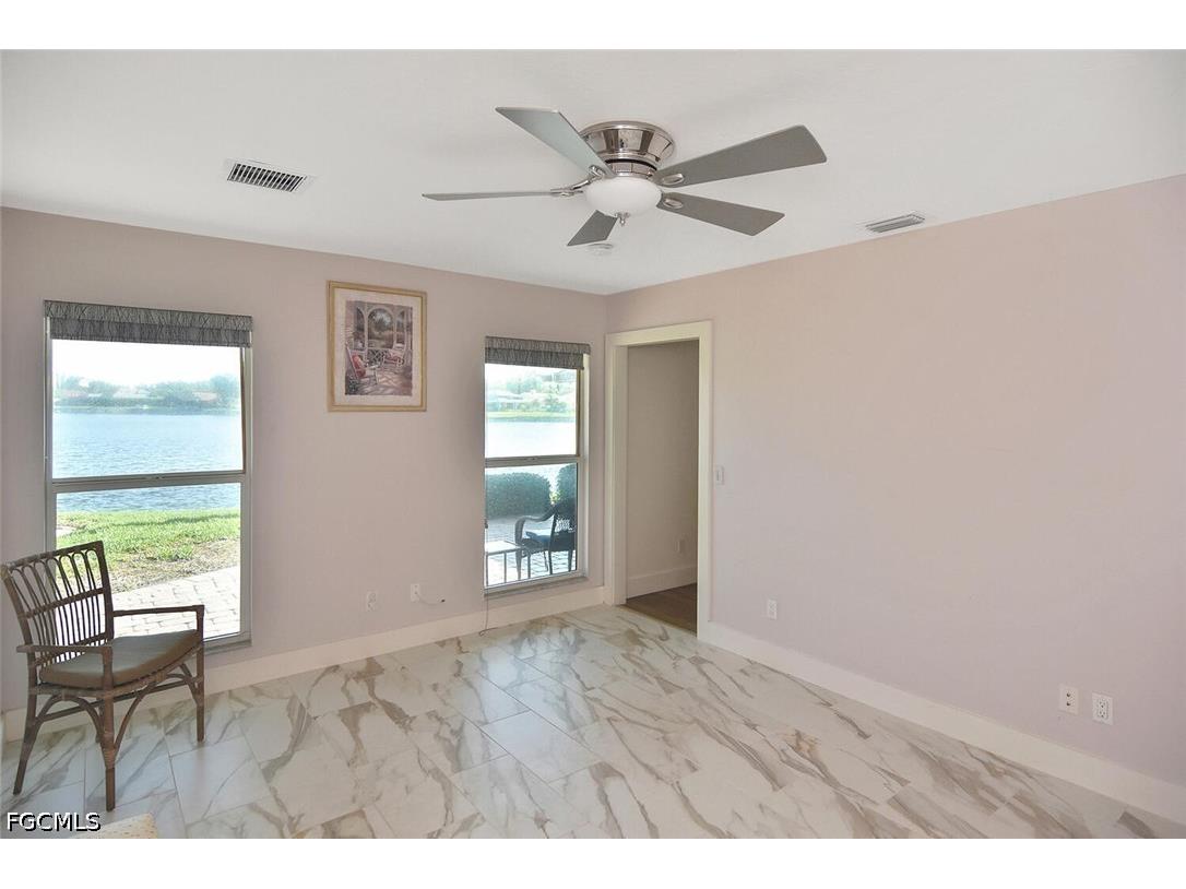4299 Island Circle #4 Fort Myers FL 33919 2026005149 image16