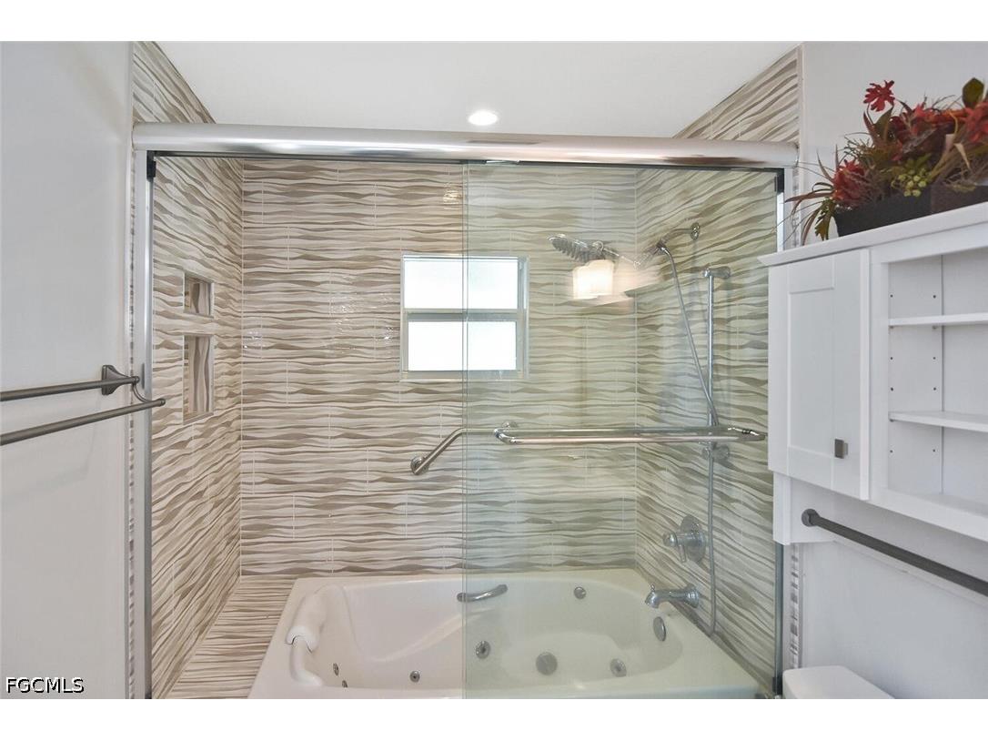 4299 Island Circle #4 Fort Myers FL 33919 2026005149 image31