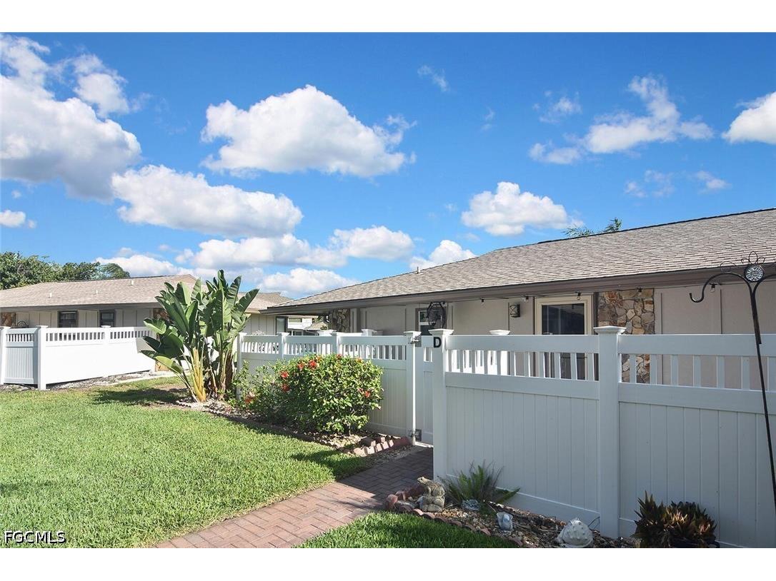 4299 Island Circle #4 Fort Myers FL 33919 2026005149 image4