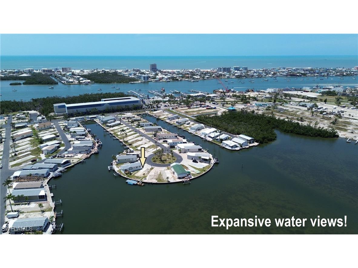 43 Doubloon Way Fort Myers Beach FL 33931 225040015 image1