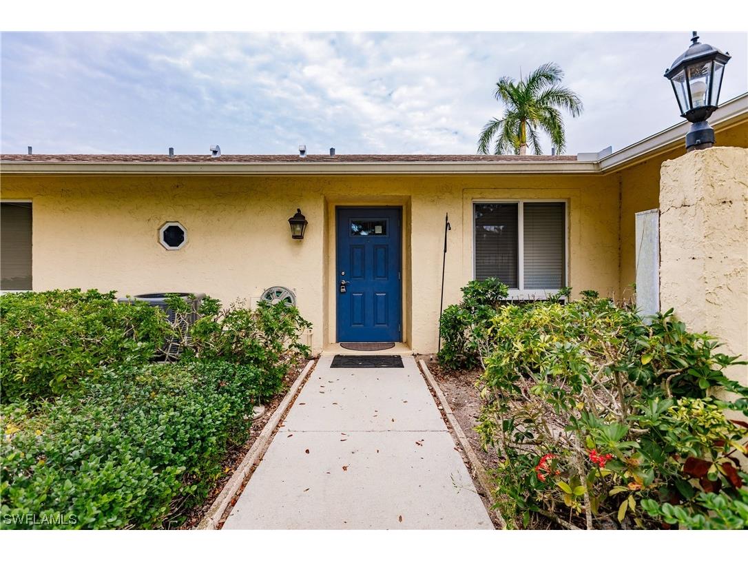 43 Glades Boulevard #1512 Naples FL 34112 223086081 image1