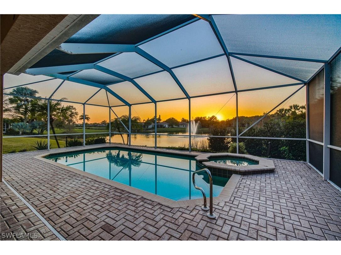 43 Glen Eagle Circle Naples FL 34104 226006471 image1