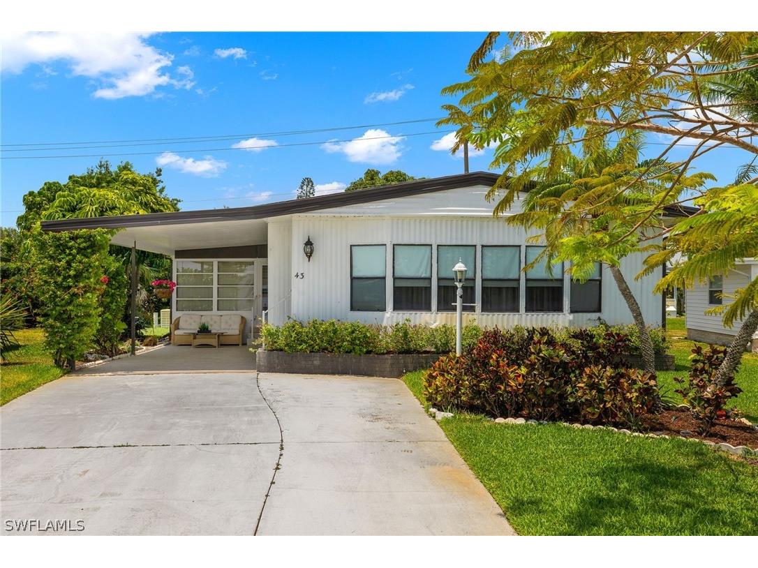 43 San Remo Circle Naples FL 34112 224019447 image1