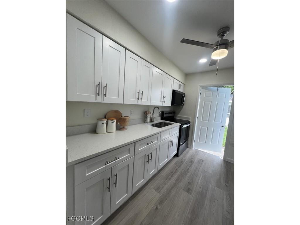 43 Tangelo Court Lehigh Acres FL 33936 2025022938 image3