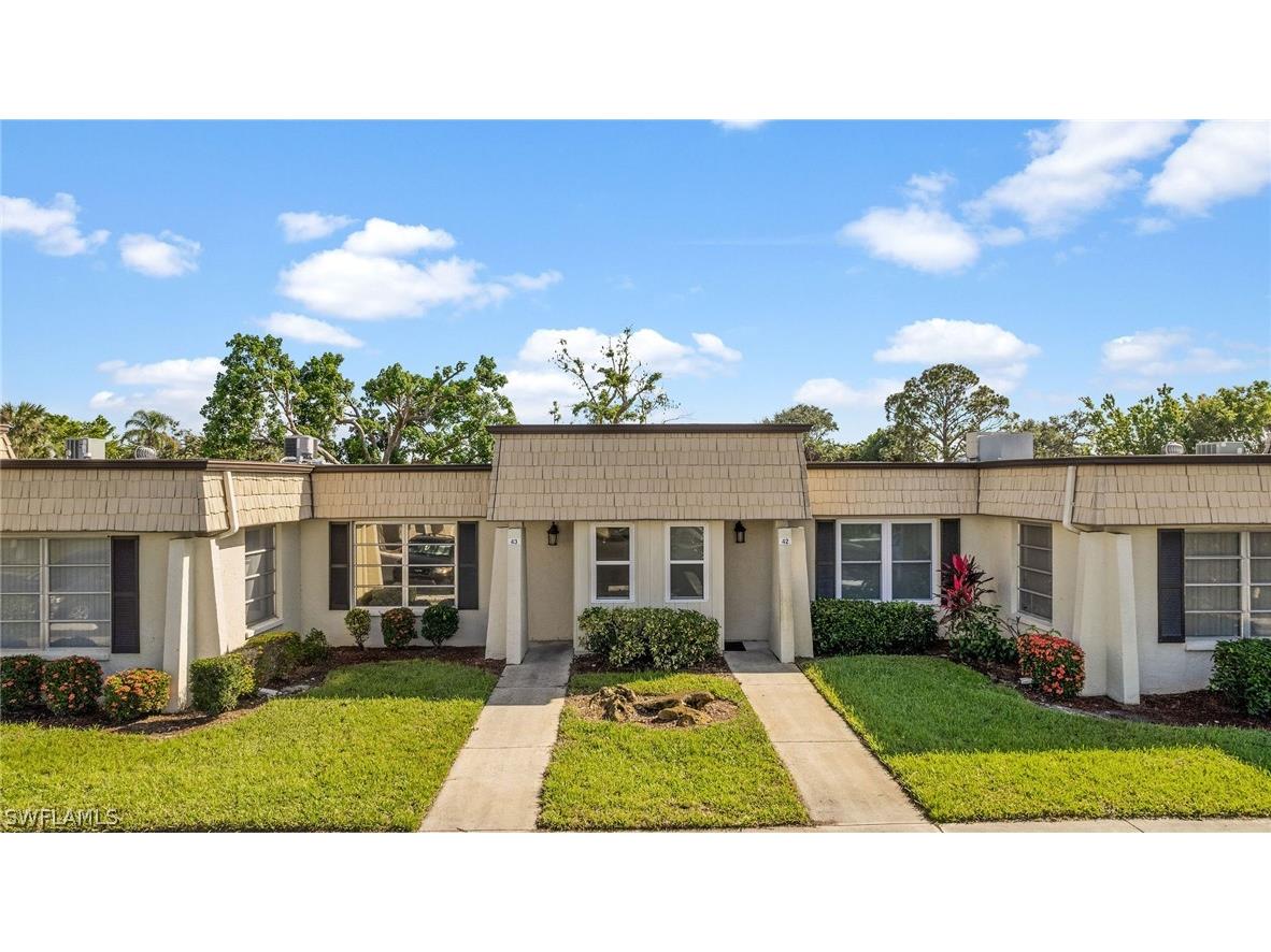43 Tozer Court Fort Myers FL 33919 222082453 image1