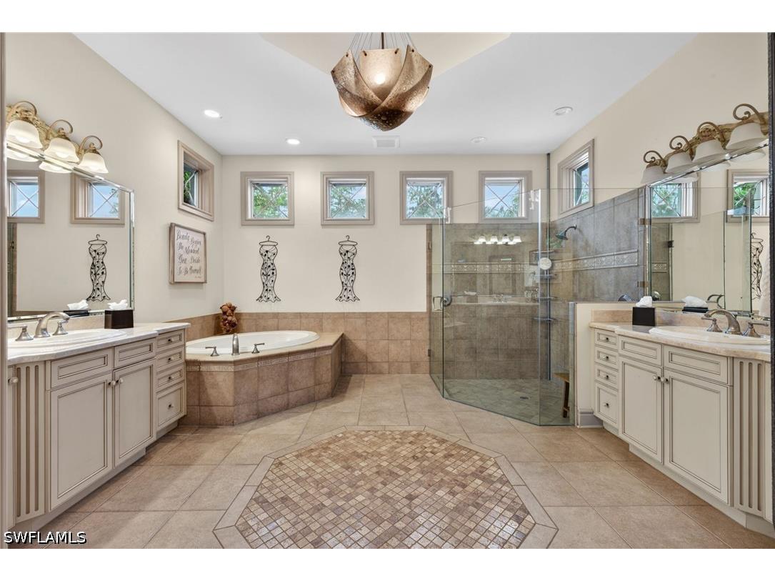 430 29th Street NW Naples FL 34120 226021869 image20