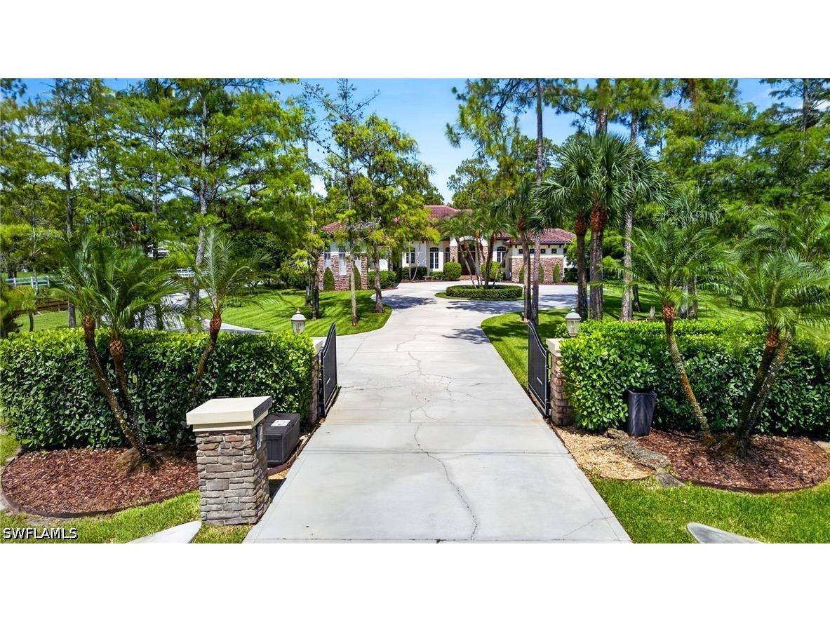 430 29th Street NW Naples FL 34120 226021869 image3