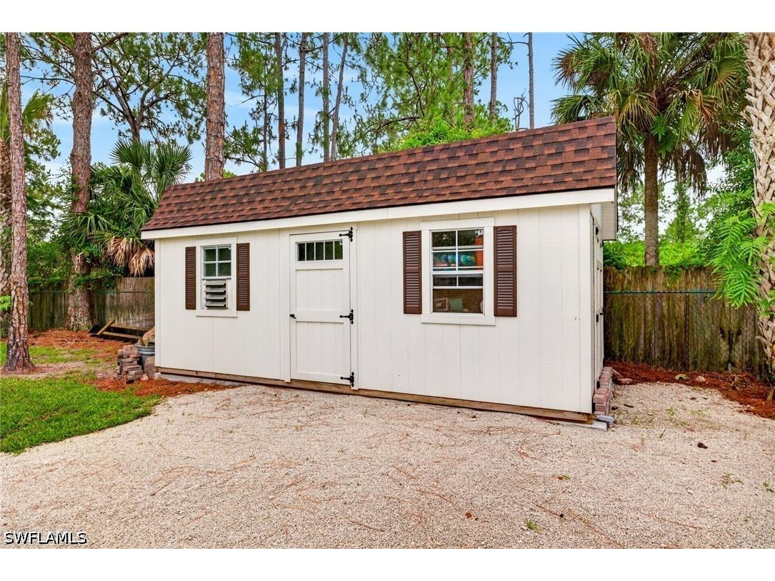 430 29th Street NW Naples FL 34120 226021869 image46