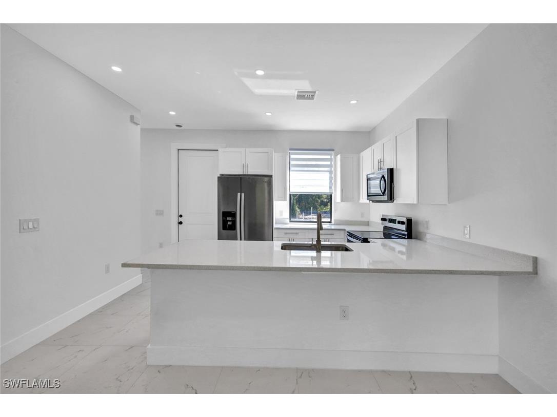 430/432 Bell Boulevard S Lehigh Acres FL 33974 225035906 image8