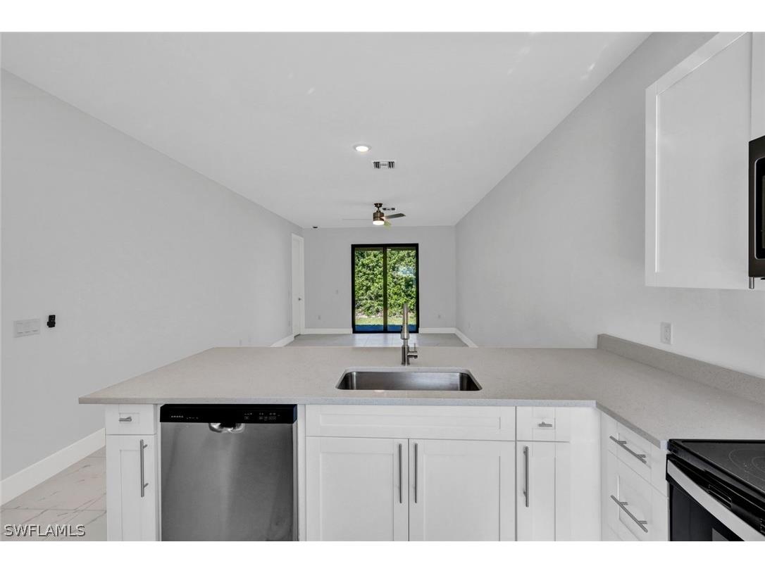 430/432 Bell Boulevard S Lehigh Acres FL 33974 226011311 image8