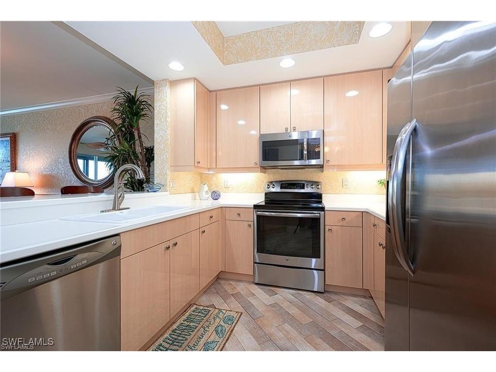 430 Cove Tower Drive #302 Naples FL 34110 225059112 image25