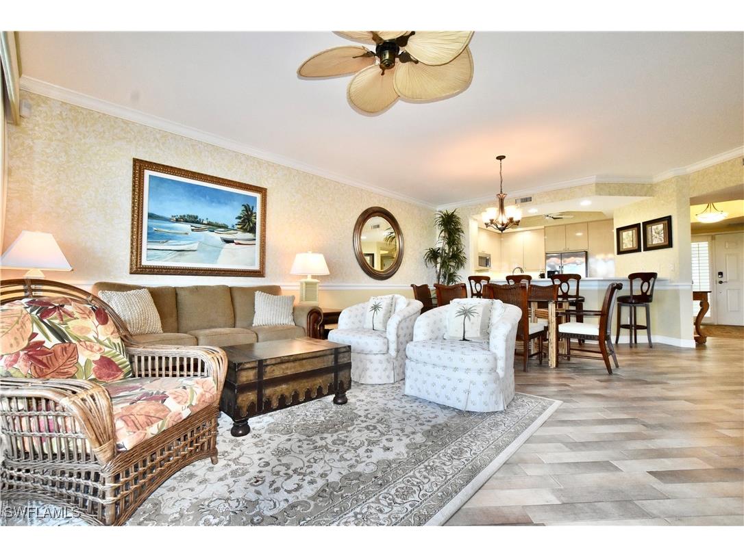 430 Cove Tower Drive #302 Naples FL 34110 225059112 image3