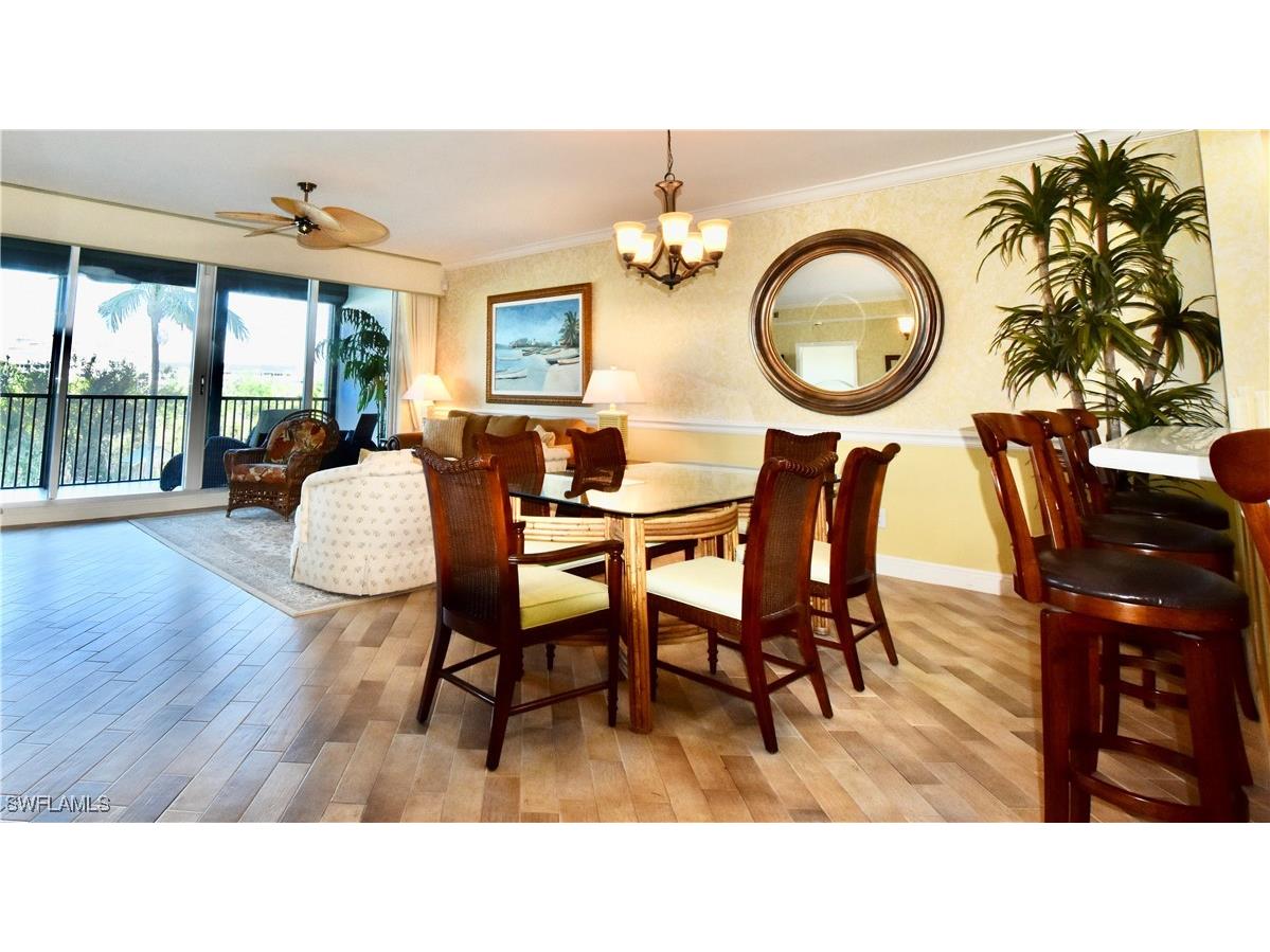 430 Cove Tower Drive #302 Naples FL 34110 225059112 image5