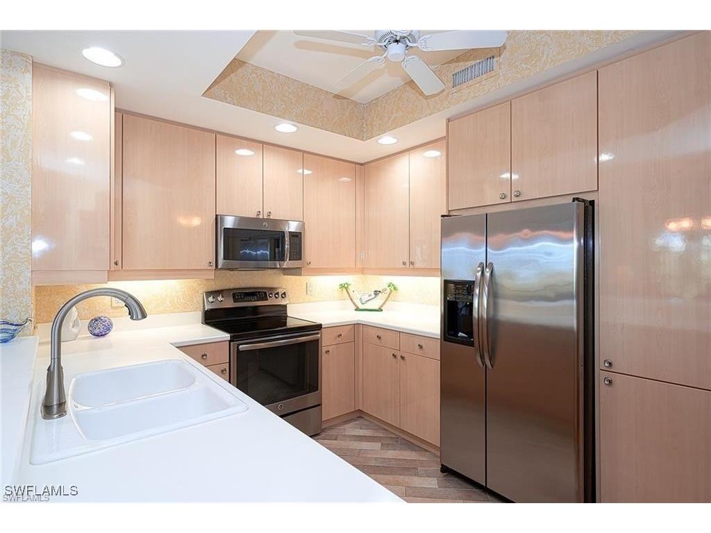 430 Cove Tower Drive #302 Naples FL 34110 225059112 image7