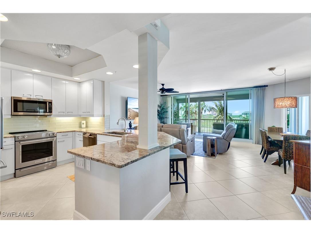 430 Cove Tower Drive #403 Naples FL 34110 225069429 image11