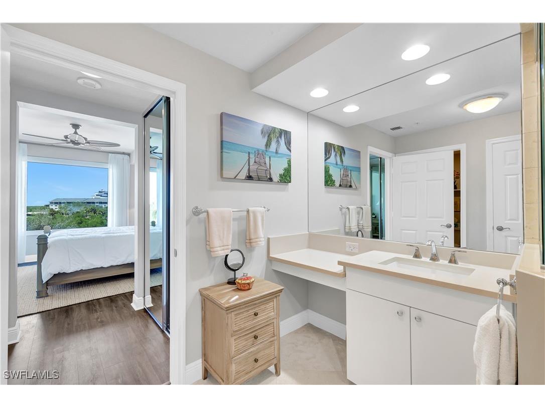 430 Cove Tower Drive #403 Naples FL 34110 225069429 image16