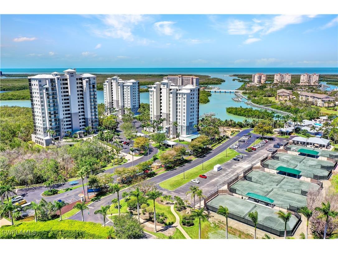 430 Cove Tower Drive #403 Naples FL 34110 225069429 image2