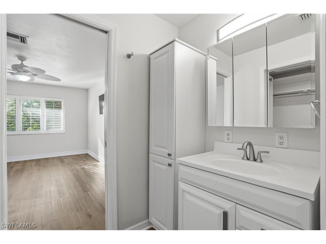 430 Meadowlark Lane #430B Naples FL 34105 226007776 image17