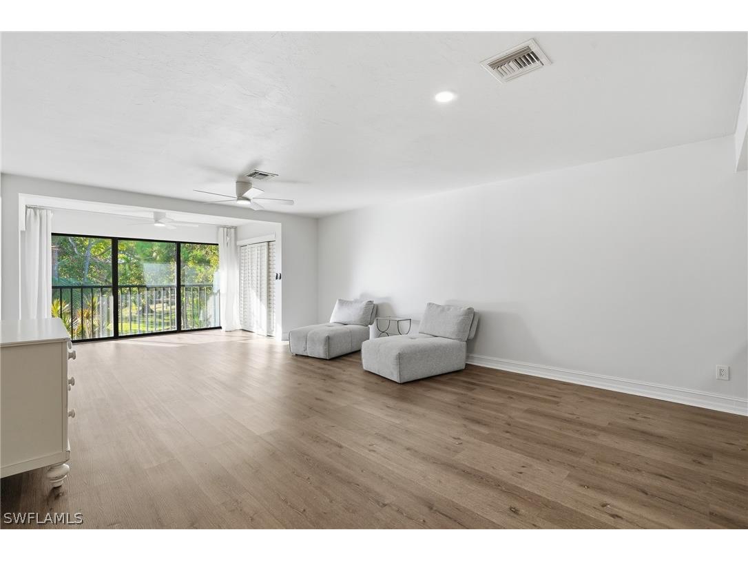 430 Meadowlark Lane #430B Naples FL 34105 226007776 image2