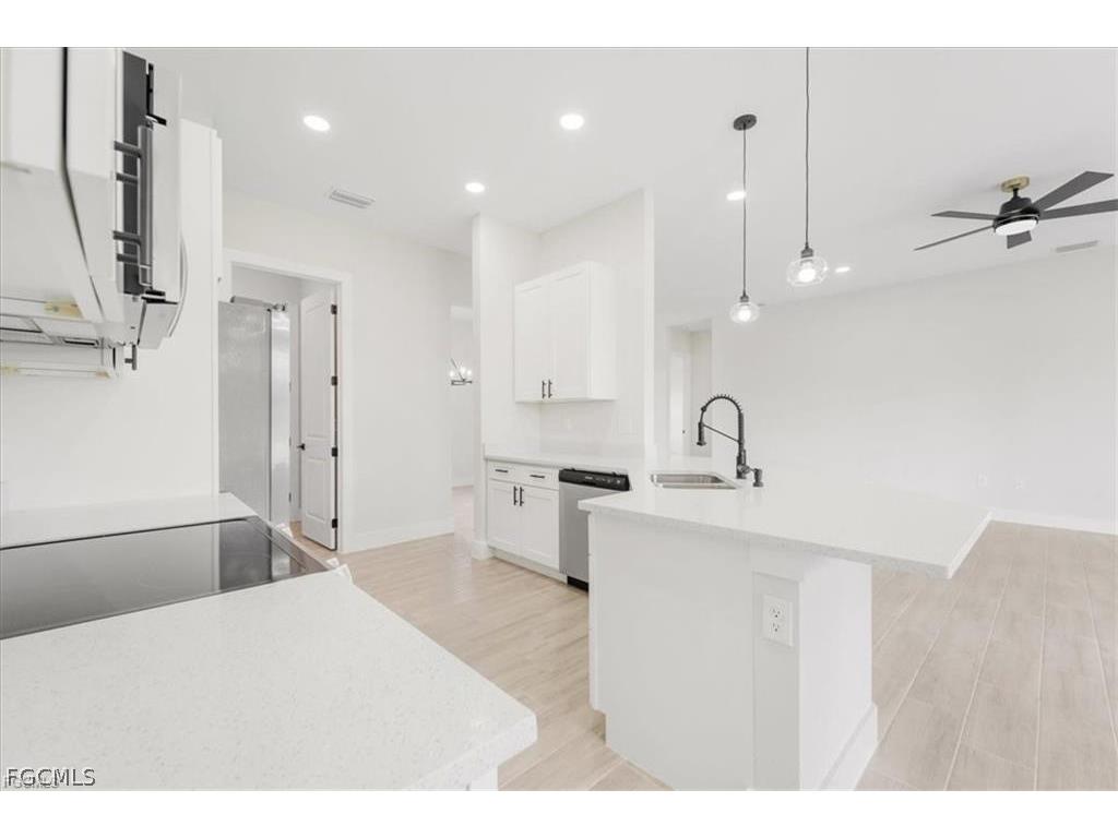 430 Mercedes Court Lehigh Acres FL 33972 2026007831 image14