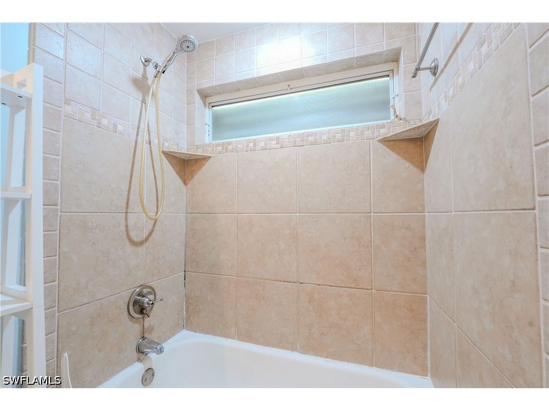 430 Saint Andrews Boulevard #6 Naples FL 34113 226021341 image16