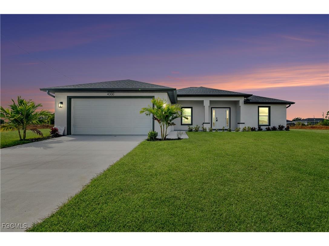 4300 Connection Avenue Cape Coral FL 33909 2025023156 image1