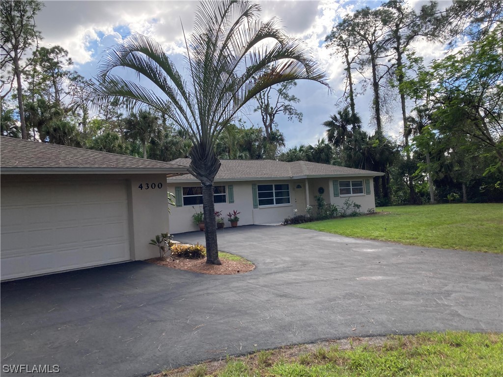 4300 Gail Boulevard Naples FL 34104 223060669 image1
