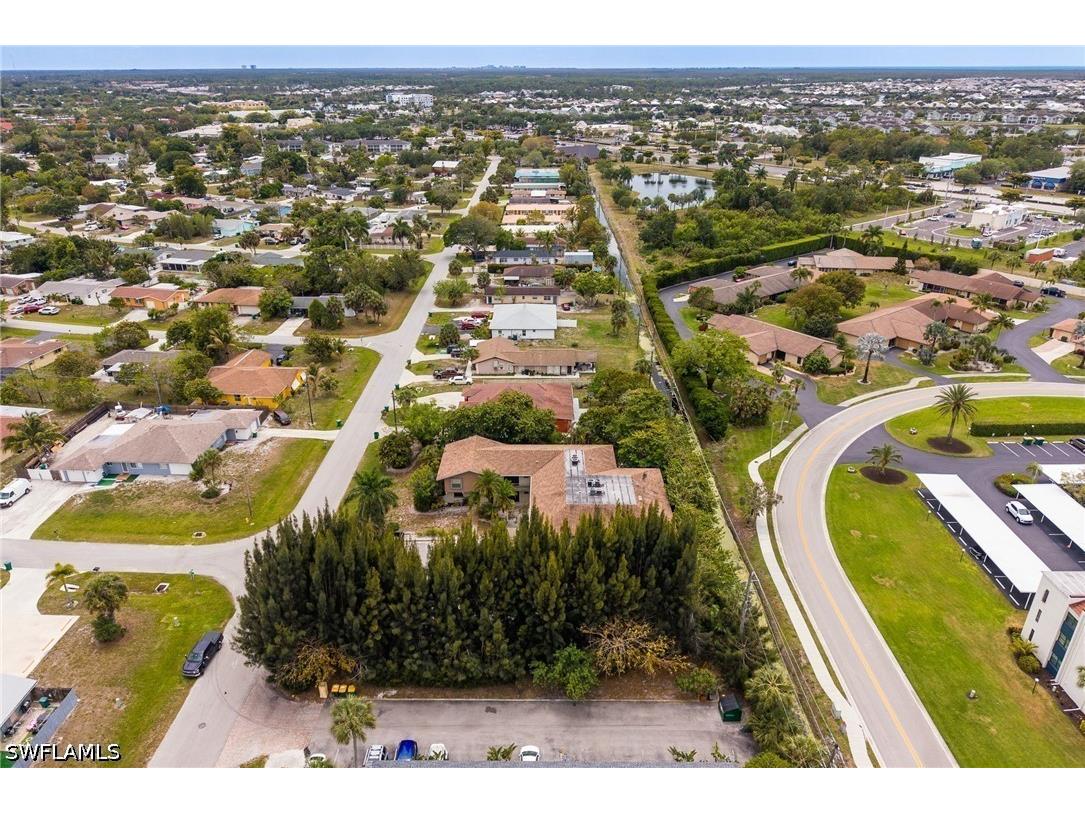 4300 Gulfstream Drive #1C Naples FL 34112 226016859 image32