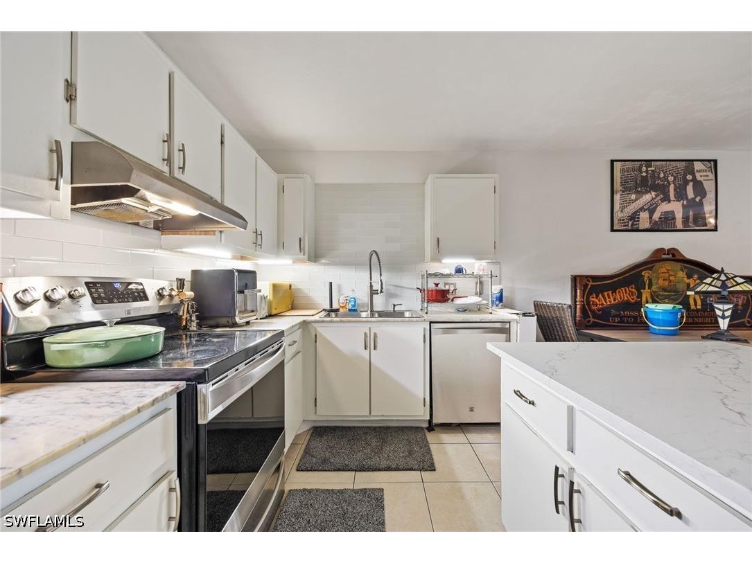 4300 Gulfstream Drive #1C Naples FL 34112 226016859 image4