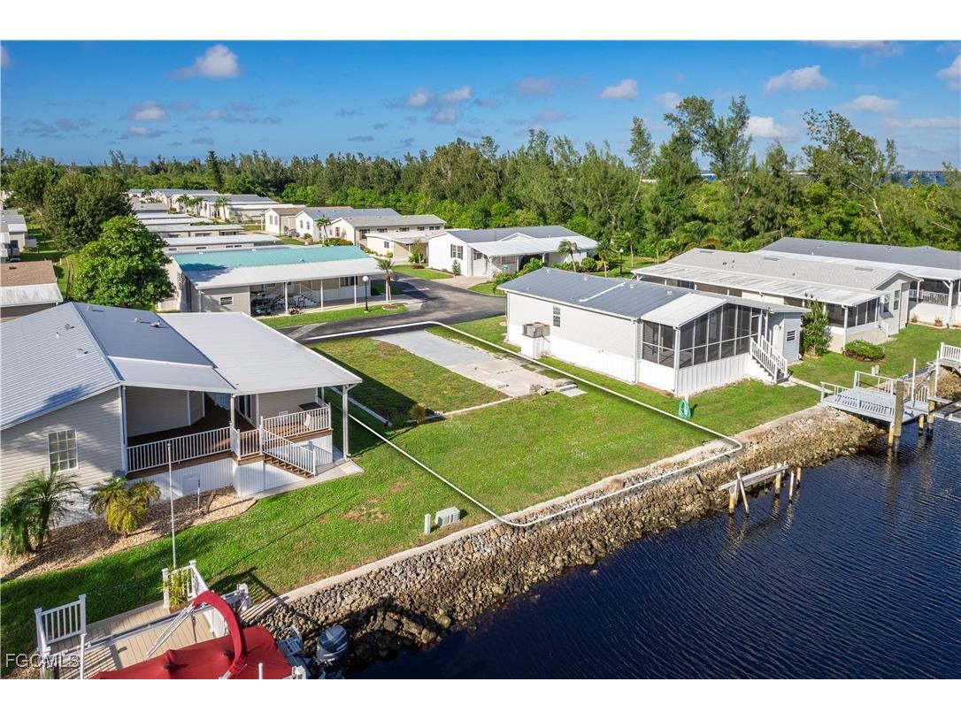 4300 Riverside Drive Punta Gorda FL 33982 2025014113 image2