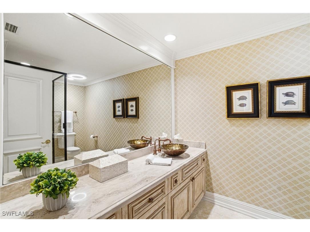 4301 Gulf Shore Boulevard N #1801 Naples FL 34103 226003863 image28